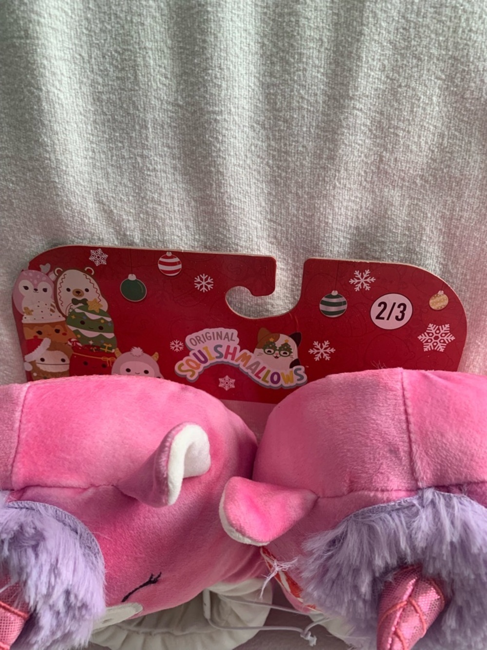 NWT Squishmellow Christmas Unicorn Slippers, Size 2/3 Kids - Picture 3 of 6